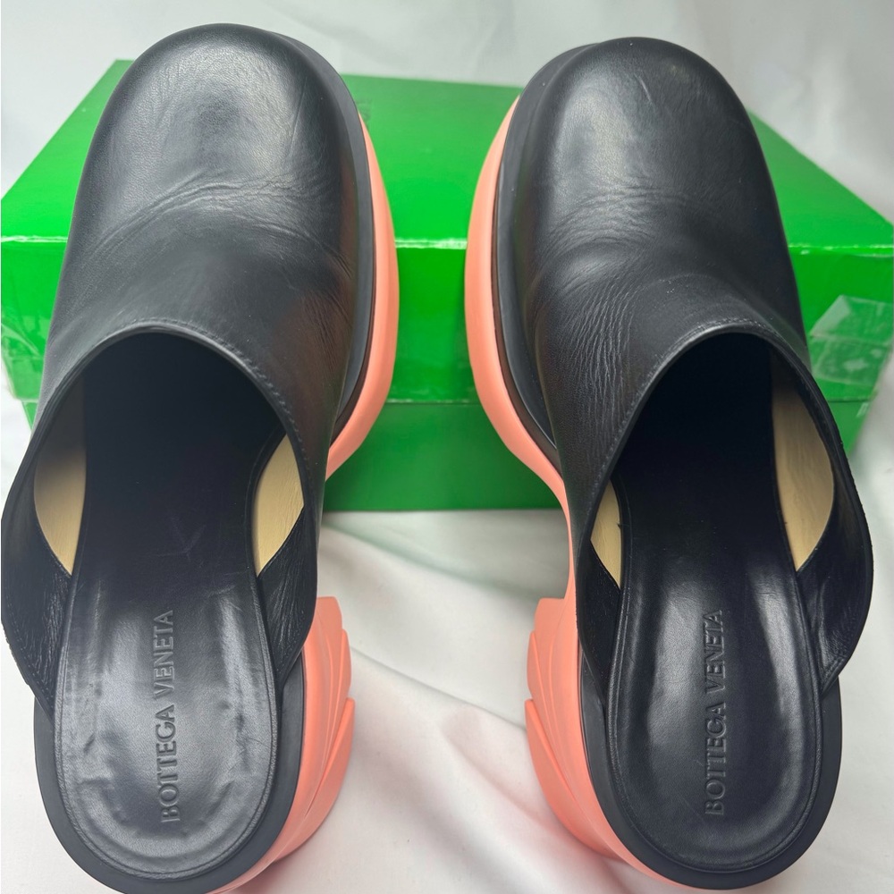 Bottega Veneta Leather Mules